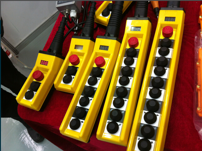 Limit hoist pendant switch 