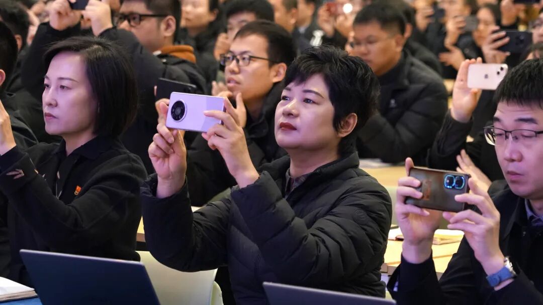 1772432379519327.jpg 1772432379519327.jpg